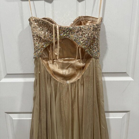 La Femme Gold Dress Flare Sequence Bling Prom Wedding Size 6 Fancy Luxury Pretty - Picture 6 of 15